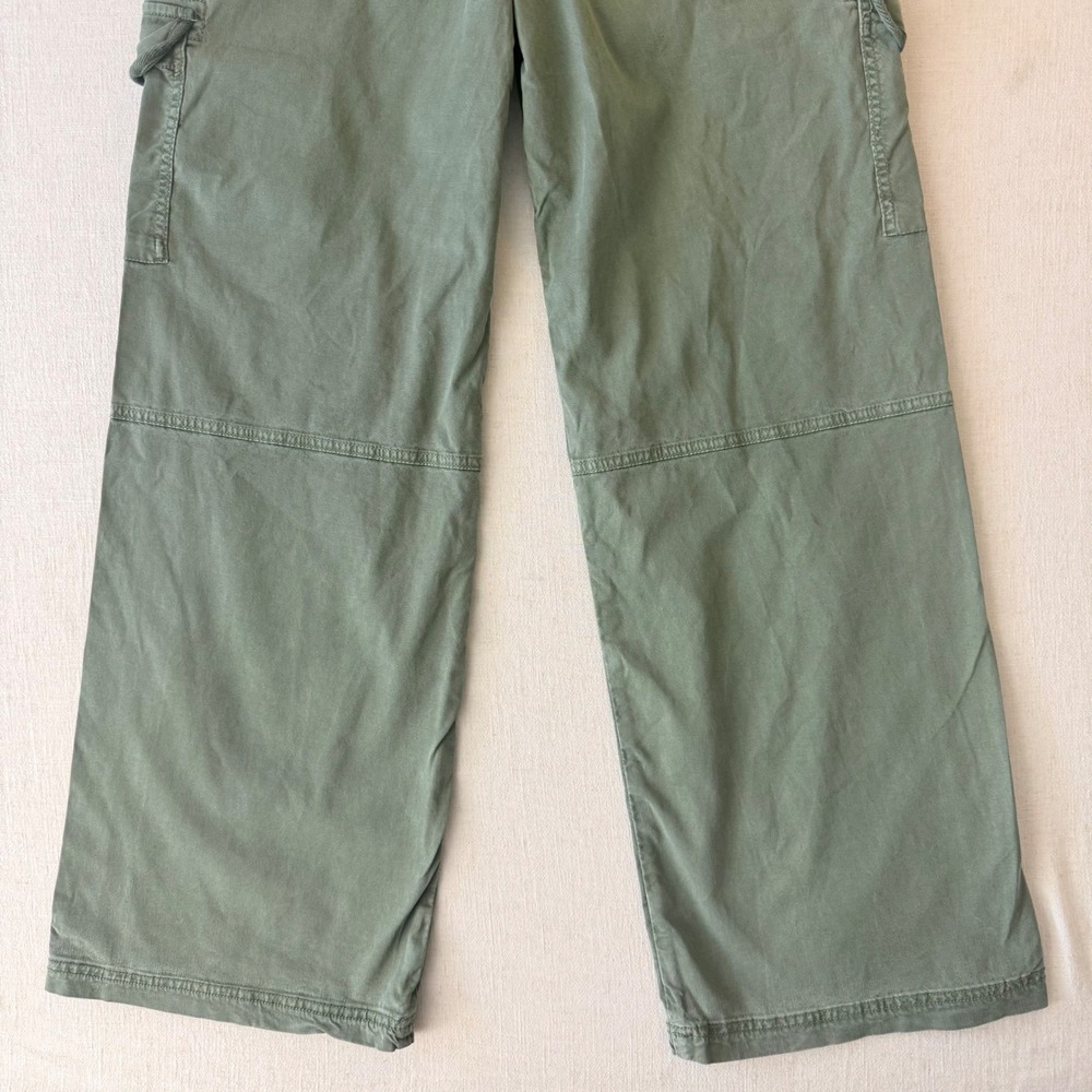 American Eagle Outfitters Olive Cargo Wide-Leg Trousers - Picture 11 of 13